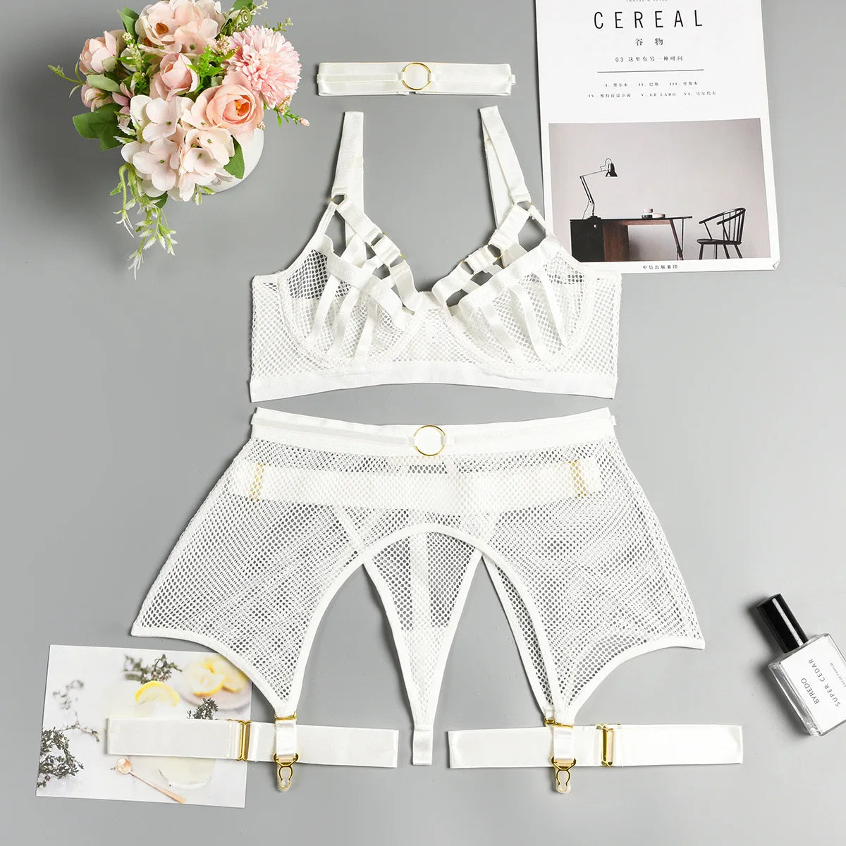 Zarafet Dokunuşu Strappy File Lingerie Seti